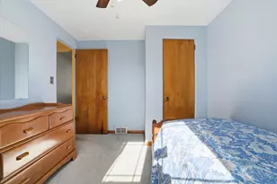 1267 Edgewood Dr, West Homestead, PA 15120 - Photo 19