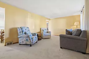 1267 Edgewood Dr, West Homestead, PA 15120 - Photo 3