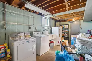 1267 Edgewood Dr, West Homestead, PA 15120 - Photo 25