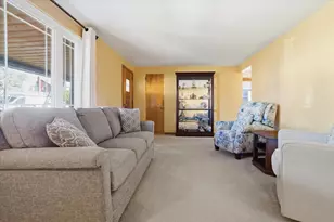 1267 Edgewood Dr, West Homestead, PA 15120 - Photo 5