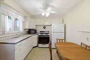 1267 Edgewood Dr, West Homestead, PA 15120 - Photo 7