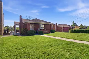 1267 Edgewood Dr, West Homestead, PA 15120 - Photo 31