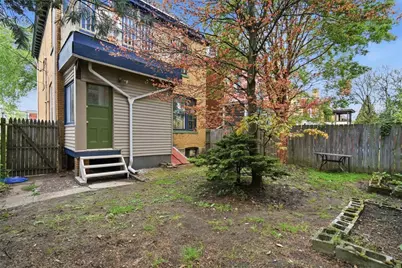 5631 Wellesley Ave, Pittsburgh, PA 15206 - Photo 15