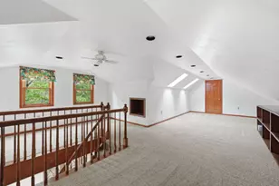 2493 Elkridge Dr Dr, Pittsburgh, PA 15090 - Photo 37