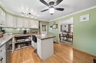 14061 Lexington Pl, North Huntingdon, PA 15642 - Photo 9
