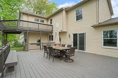 105 Stardust, Connoquenessing Boro, PA 16053 - Photo 3