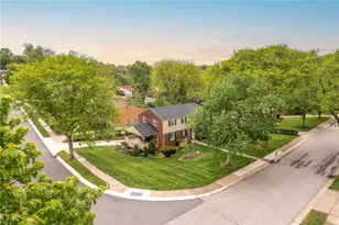 1309 Firwood Dr, Pittsburgh, PA 15243 - Photo 3
