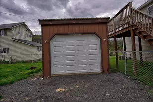 117 W Broad St, South Bethlehem Boro, PA 16242 - Photo 39