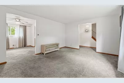 1133 Sperling Dr, Pittsburgh, PA 15221 - Photo 5