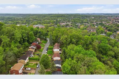 1133 Sperling Dr, Pittsburgh, PA 15221 - Photo 27