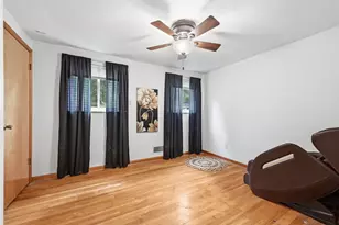 1133 Sperling Dr, Pittsburgh, PA 15221 - Photo 15