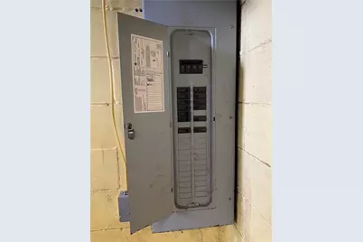 1015 Georgia Dr, Pittsburgh, PA 15209 - Photo 17