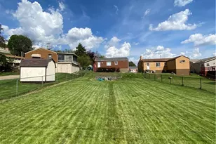 1015 Georgia Dr, Pittsburgh, PA 15209 - Photo 5
