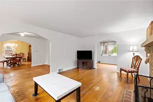 919 Wible Run Rd, Pittsburgh, PA 15209 - Photo 11