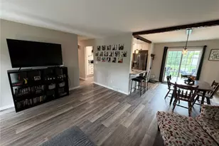 107 W Hillcrest Rd, Nottingham, PA 15330 - Photo 9