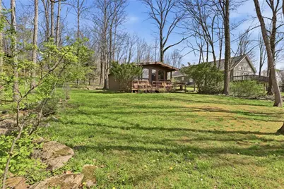 153 Breastview Dr, Stoneycreek Township, PA 15541 - Photo 3