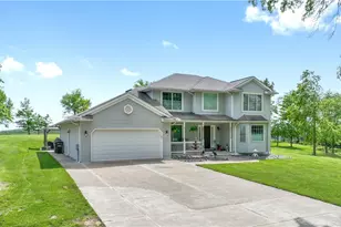 2834 Washington Blvd, Liberty Boro, PA 15133 - Photo 5