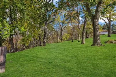 134 Allan Dr, Brighton Township, PA 15009 - Photo 17