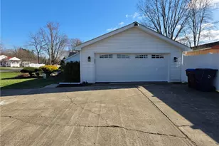 11753 Oakview Rd, Conneaut Lake, PA 16316 - Photo 3