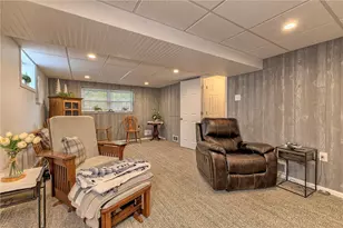 65 W Glennis Dr, Hempfield Township, PA 15601 - Photo 21