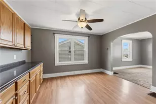530 Holmes Ave, Baden, PA 15005 - Photo 11