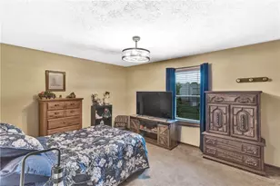 156 Dinwiddie Dr, Pittsburgh, PA 15068 - Photo 27
