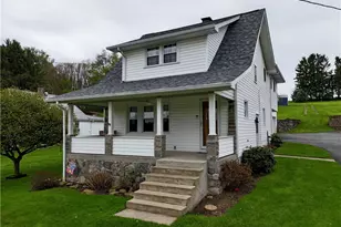 627 Butler Rd, East Franklin Township, PA 16201 - Photo 1