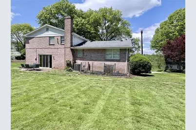 164 Penhurst Drive, Wilkins Township, PA 15235 - Photo 5