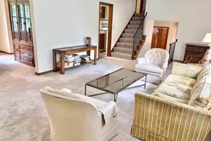 164 Penhurst Dr, Wilkins Township, PA 15235 - Photo 9