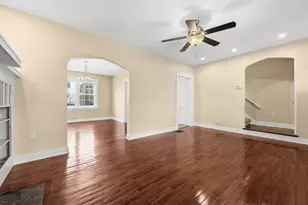 1017 Norwich Ave, Pittsburgh, PA 15226 - Photo 9