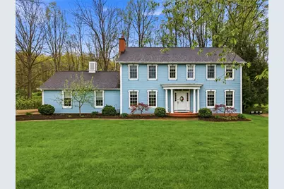 12 Stoney Brook Blvd, Hempfield Township, PA 16125 - Photo 1