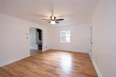 256 Academy Ave, Pittsburgh, PA 15228 - Photo 9