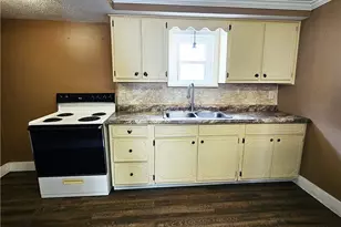 10 Eggers Ave, Belle Vernon, PA 15012 - Photo 5