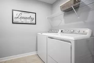 125 Southfield Dr, North Fayette, PA 15071 - Photo 9
