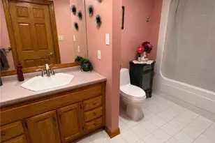 216 Woodridge Dr, Scott Township, PA 15106 - Photo 17