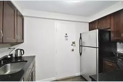 4625 Fifth Ave #202, Pittsburgh, PA 15213 - Photo 9