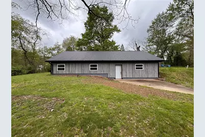 11 Old Saxonburg Blvd, West Deer, PA 15084 - Photo 1