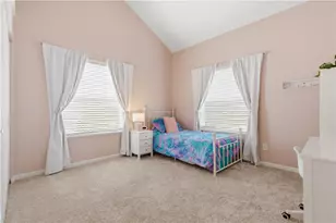 137 Old Village Ln, Bethel Park, PA 15102 - Photo 25
