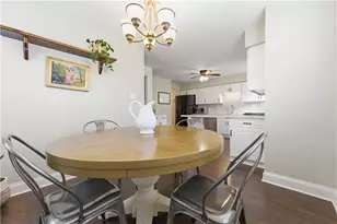 137 Old Village Ln, Bethel Park, PA 15102 - Photo 15