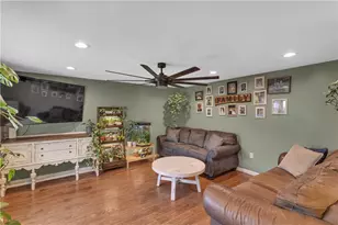 429 W 3rd St, Derry Boro, PA 15627 - Photo 7