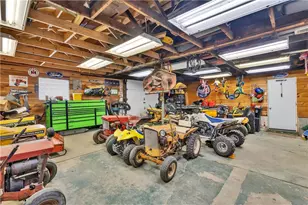 429 W 3rd St, Derry Boro, PA 15627 - Photo 21