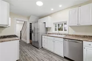 218 Cottage St, New Castle, PA 16101 - Photo 5
