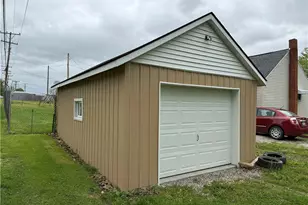 802 8th St, Jefferson/Mather, PA 15346 - Photo 5