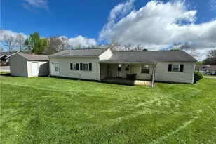 409 Avalon Dr, Union Township, PA 16101 - Photo 17