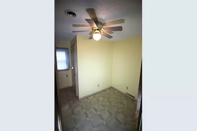 409 Avalon Dr, Union Township, PA 16101 - Photo 5