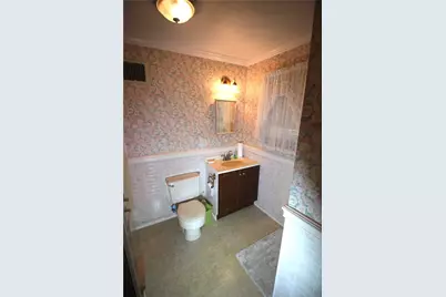 409 Avalon Dr, Union Township, PA 16101 - Photo 11