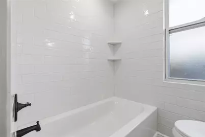 934 Maplewood Ave, Economy, PA 15003 - Photo 23
