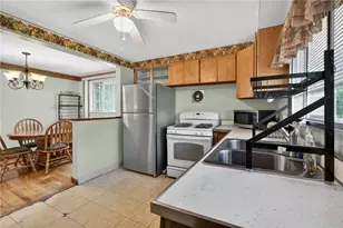 105 Flicker Dr, McKees Rocks, PA 15136 - Photo 13
