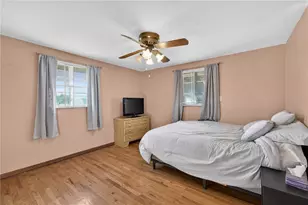 105 Flicker Dr, McKees Rocks, PA 15136 - Photo 15