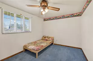105 Flicker Dr, McKees Rocks, PA 15136 - Photo 19